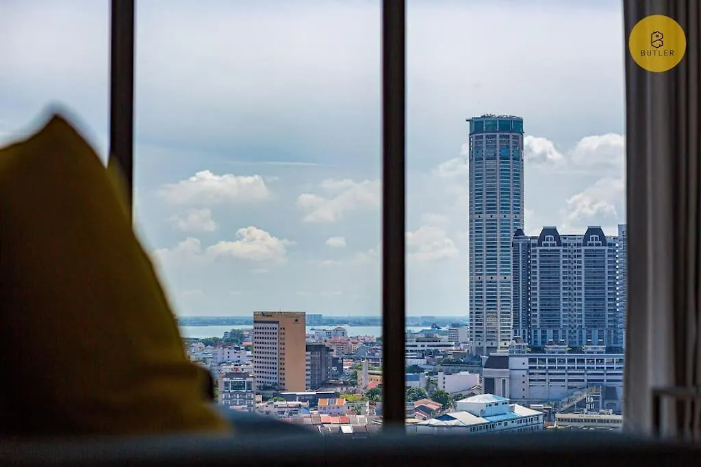 Seaview 2Br Infinity Pool & Easyaccess To Town 201 Apartment George Town
